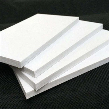 Biała skorupa z pianki PVC do dekoracji
